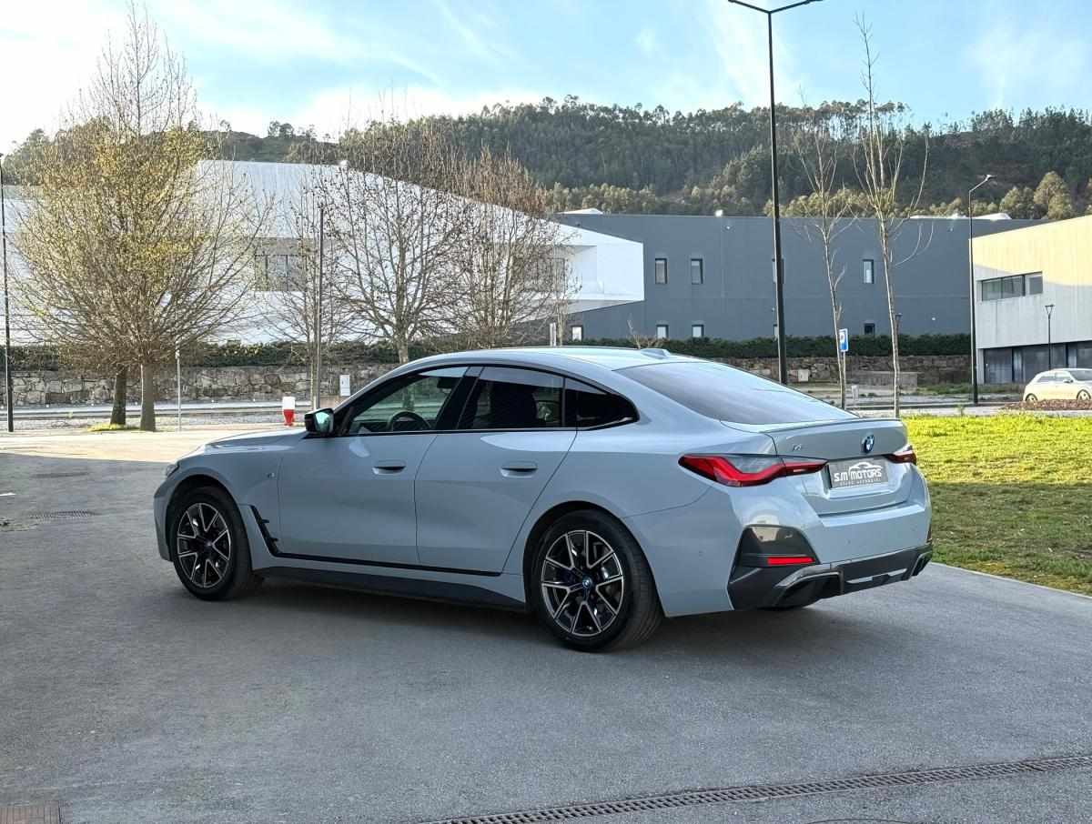 bmw-i4-2024-eletrico-500cc