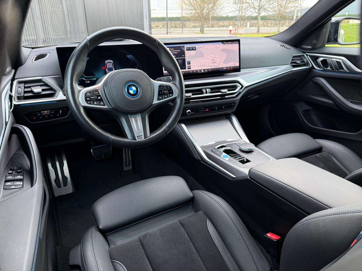 bmw-i4-2024-eletrico-500cc