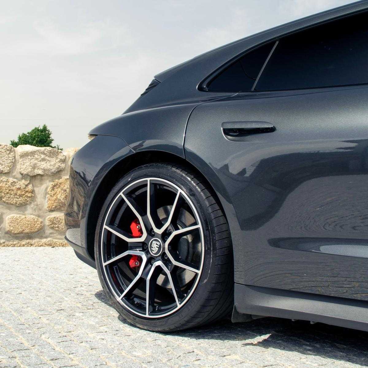 porsche-taycan-2023-eletrico-500cc