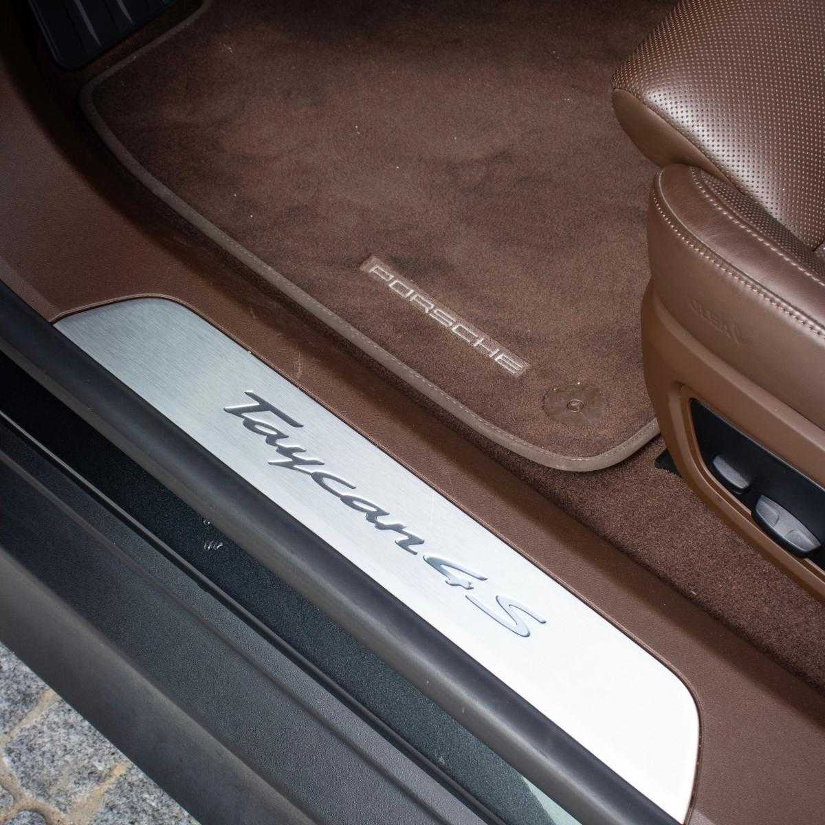 porsche-taycan-2023-eletrico-500cc