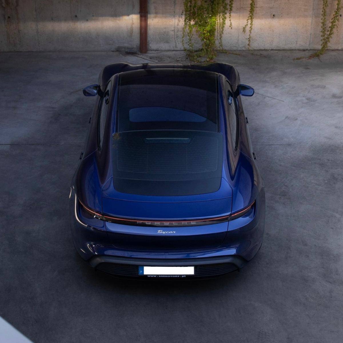 porsche-taycan-2022-eletrico-500cc