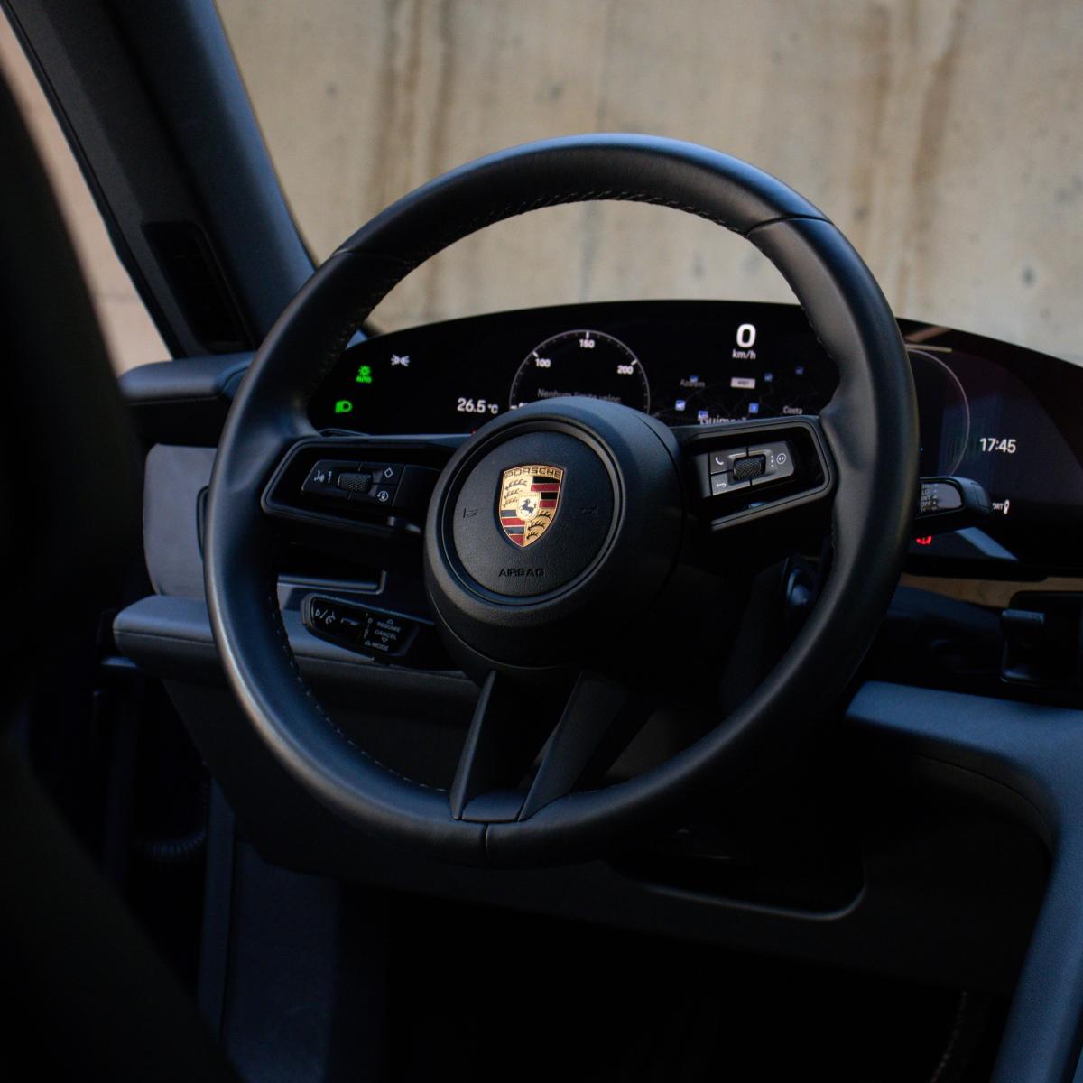 porsche-taycan-2022-eletrico-500cc