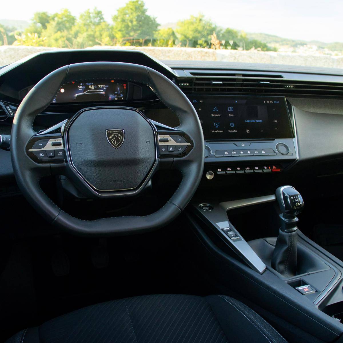 peugeot-308-sw-2024-gasolina-1199cc