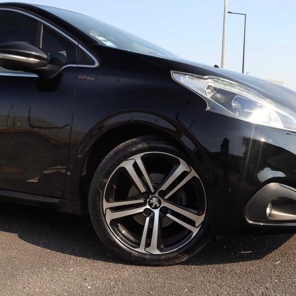 peugeot-208-2019-gasolina-1199cc