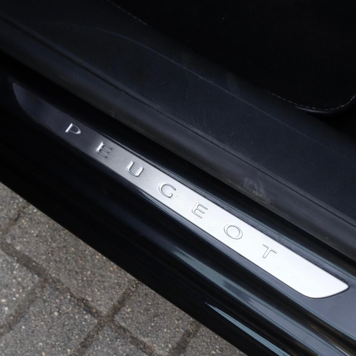peugeot-208-2019-gasolina-1199cc