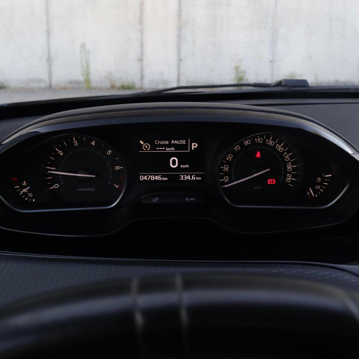 peugeot-208-2019-gasolina-1199cc