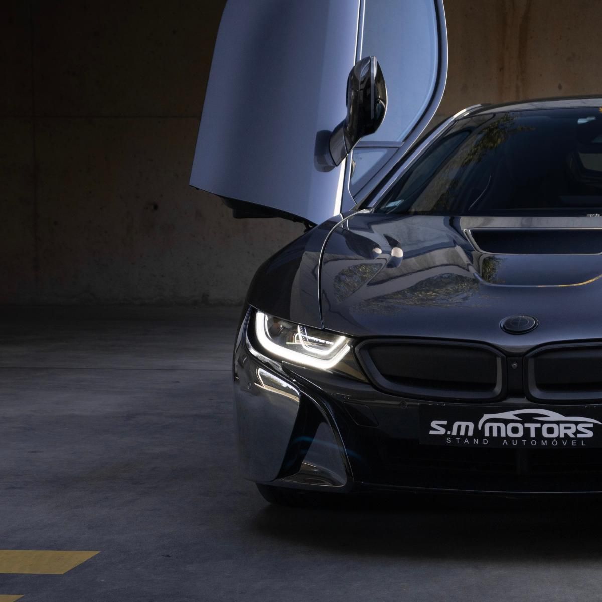 bmw-i8-2017-hibrido-a-gasolina-1499cc