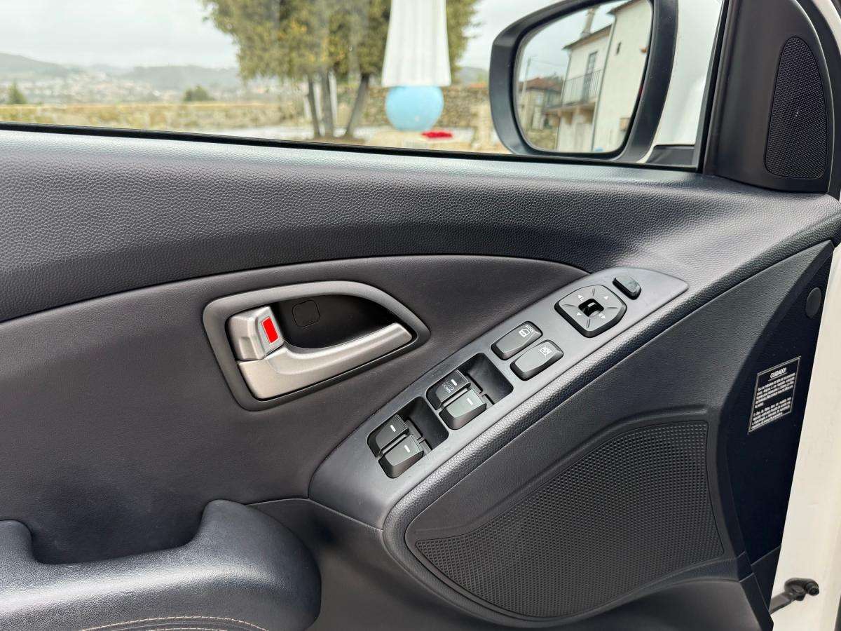 hyundai-ix35-2012-diesel-1685cc