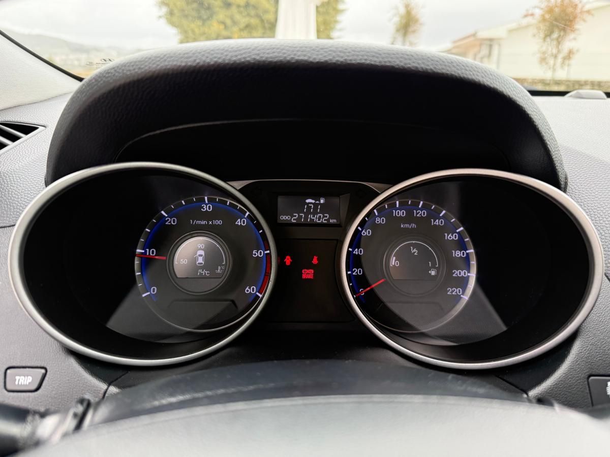 hyundai-ix35-2012-diesel-1685cc