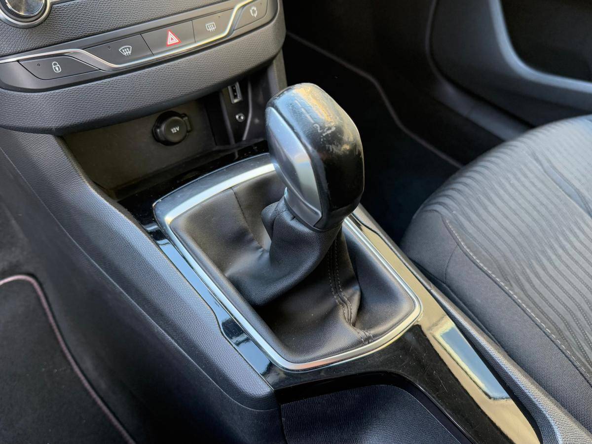 peugeot-308-2016-diesel-1560cc