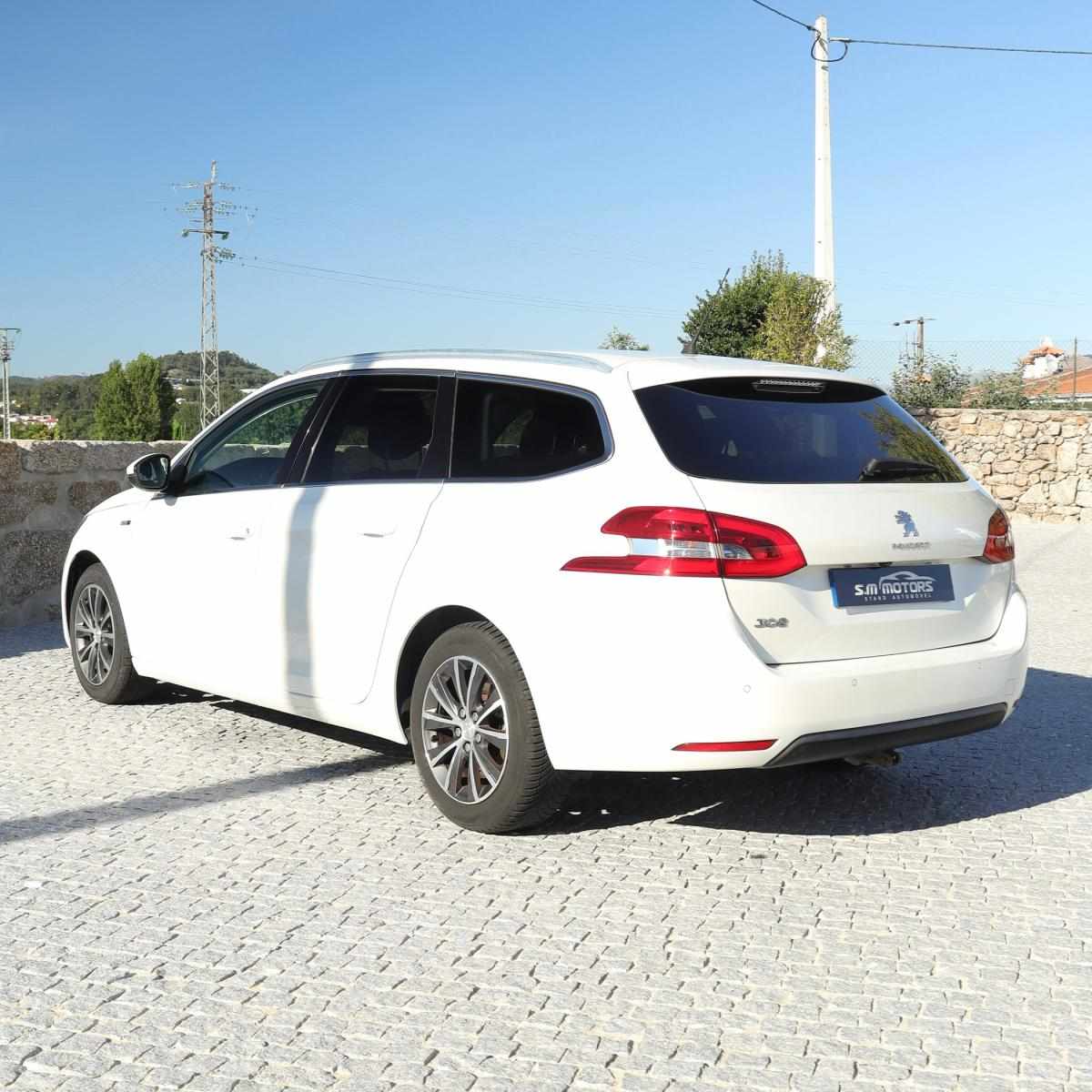 peugeot-308-sw-2015-gasolina-1199cc