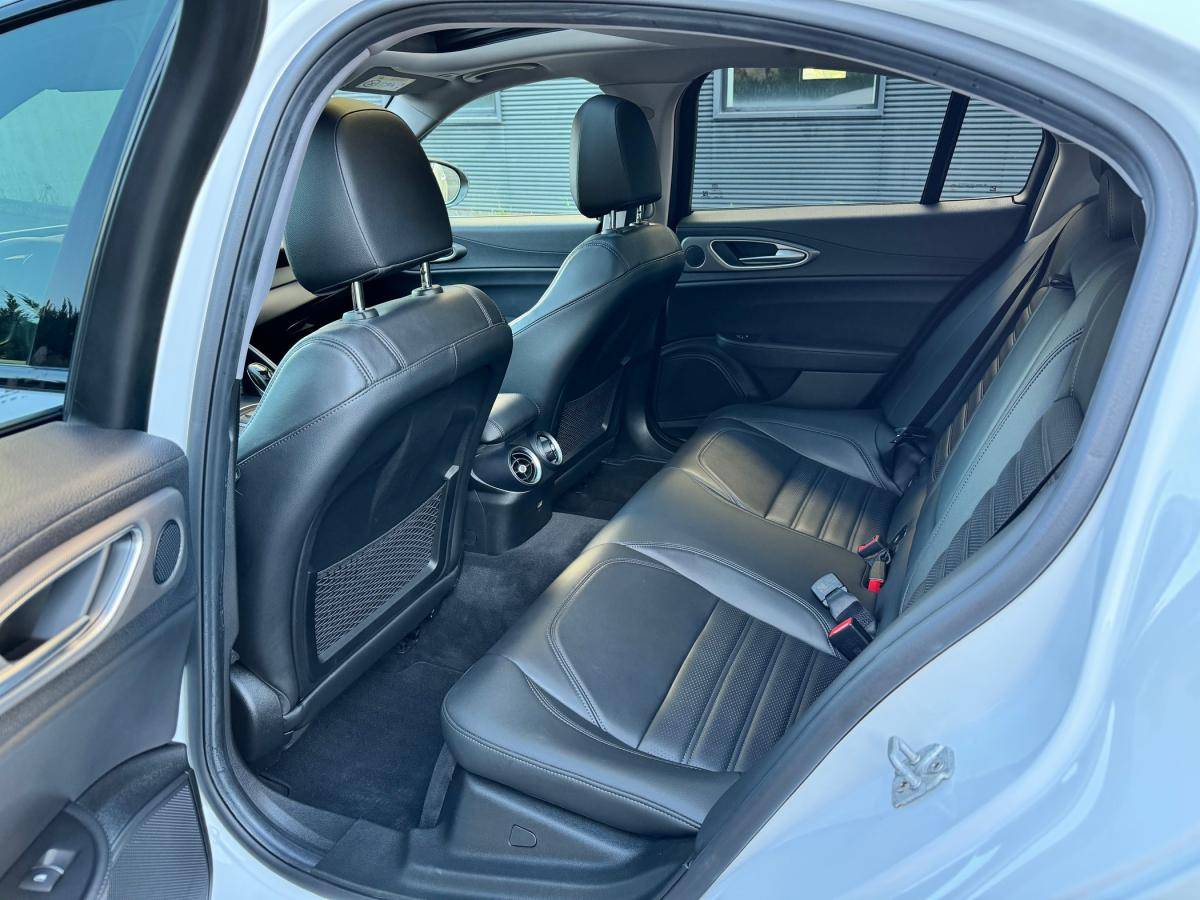 alfa-romeo-giulia-2019-diesel-2143cc