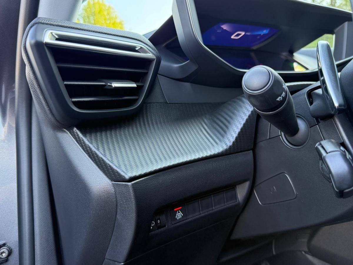 peugeot-2008-2022-gasolina-1199cc