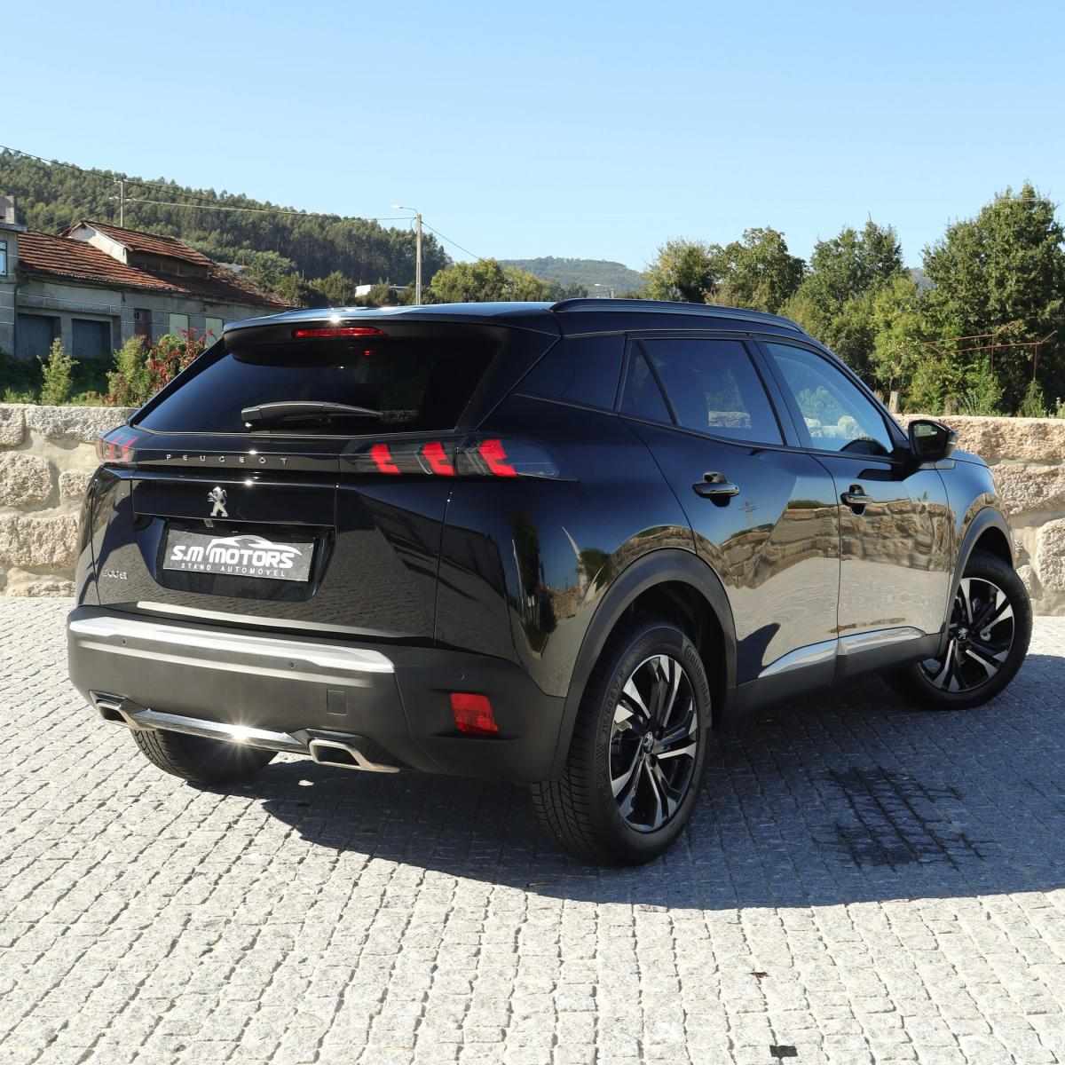 peugeot-2008-2022-gasolina-1199cc