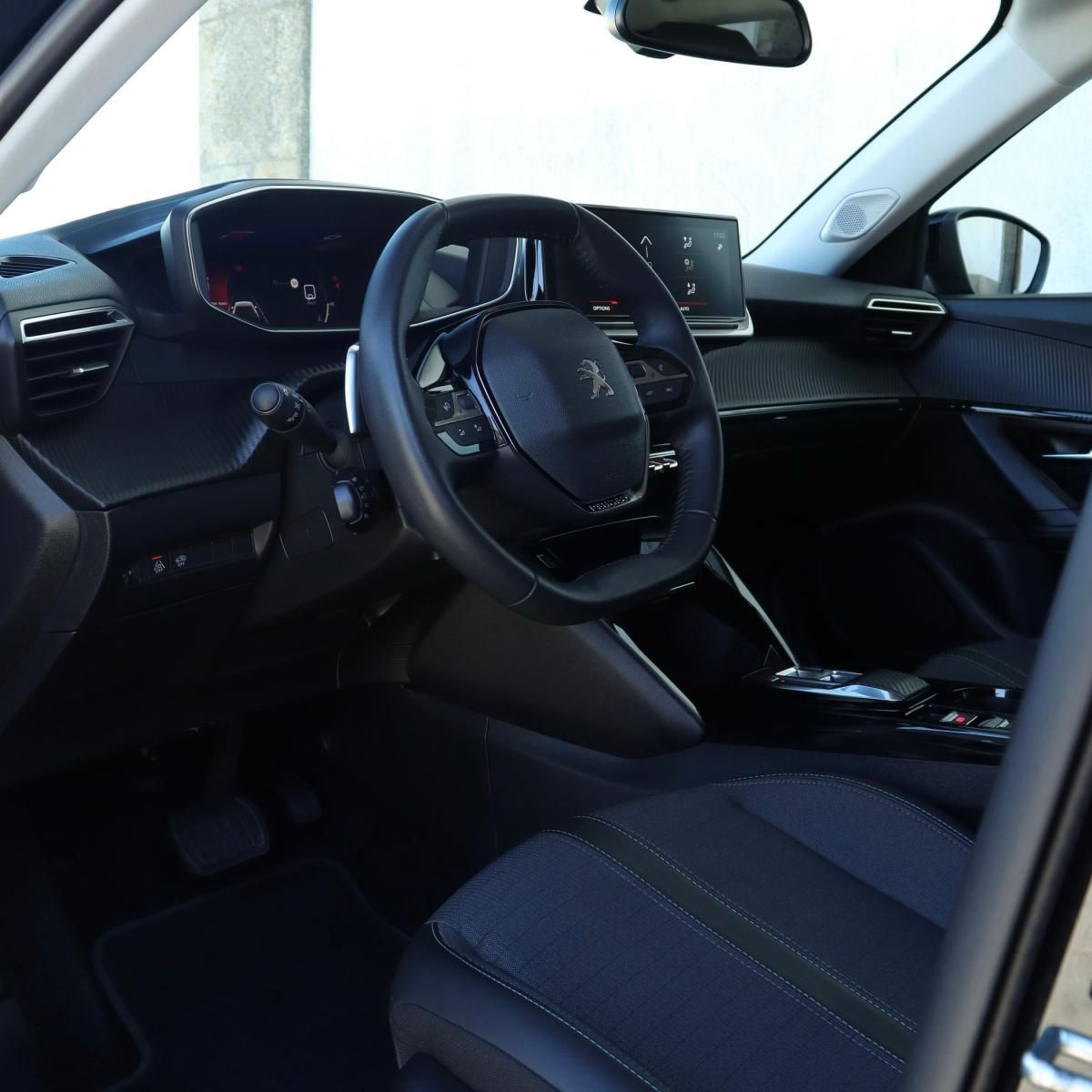 peugeot-2008-2022-gasolina-1199cc
