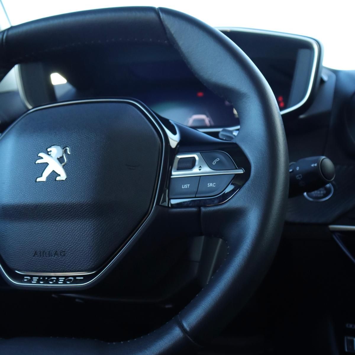 peugeot-2008-2022-gasolina-1199cc