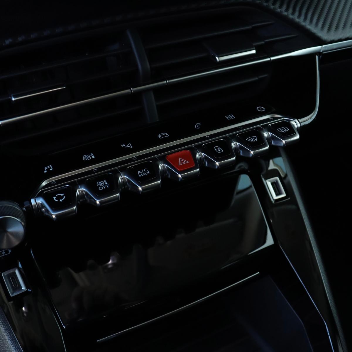 peugeot-2008-2022-gasolina-1199cc