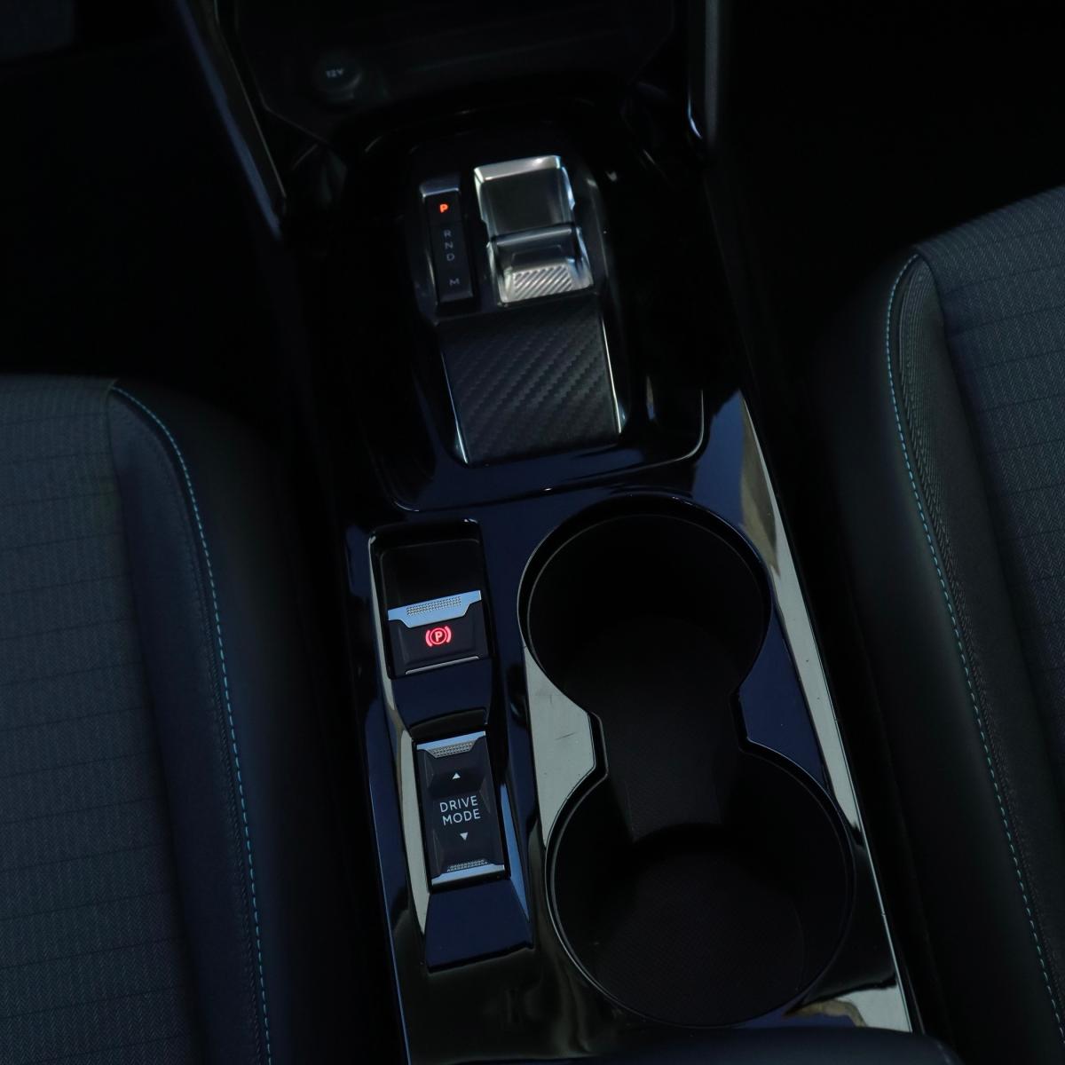 peugeot-2008-2022-gasolina-1199cc