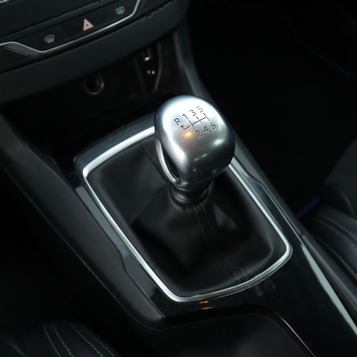 peugeot-308-2016-diesel-1560cc
