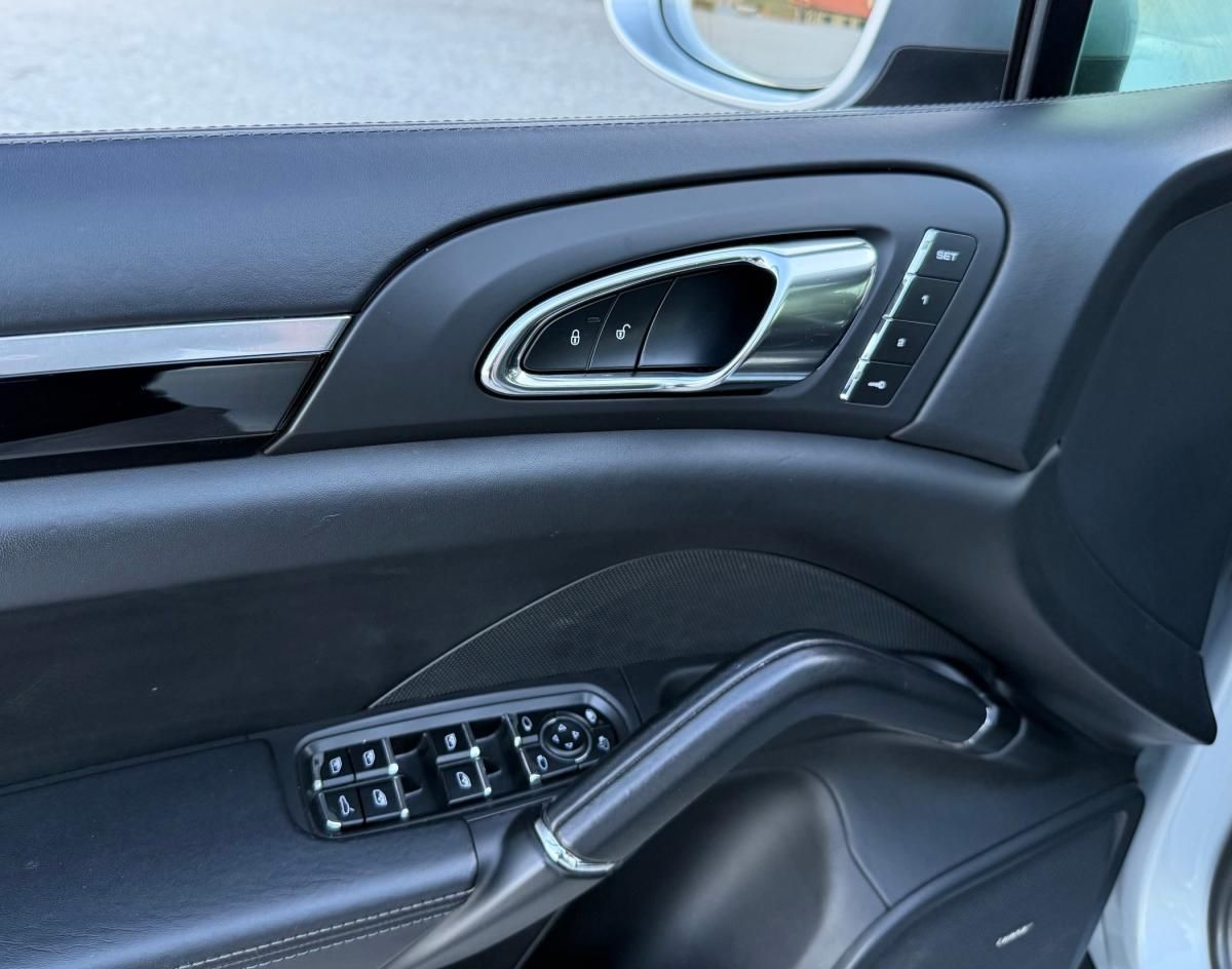 porsche-cayenne-2014-diesel-4134cc