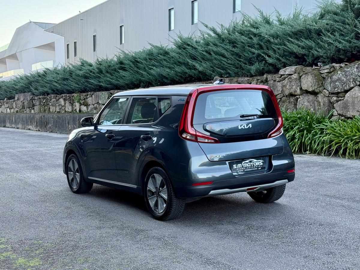 kia-soul-2022-eletrico-500cc