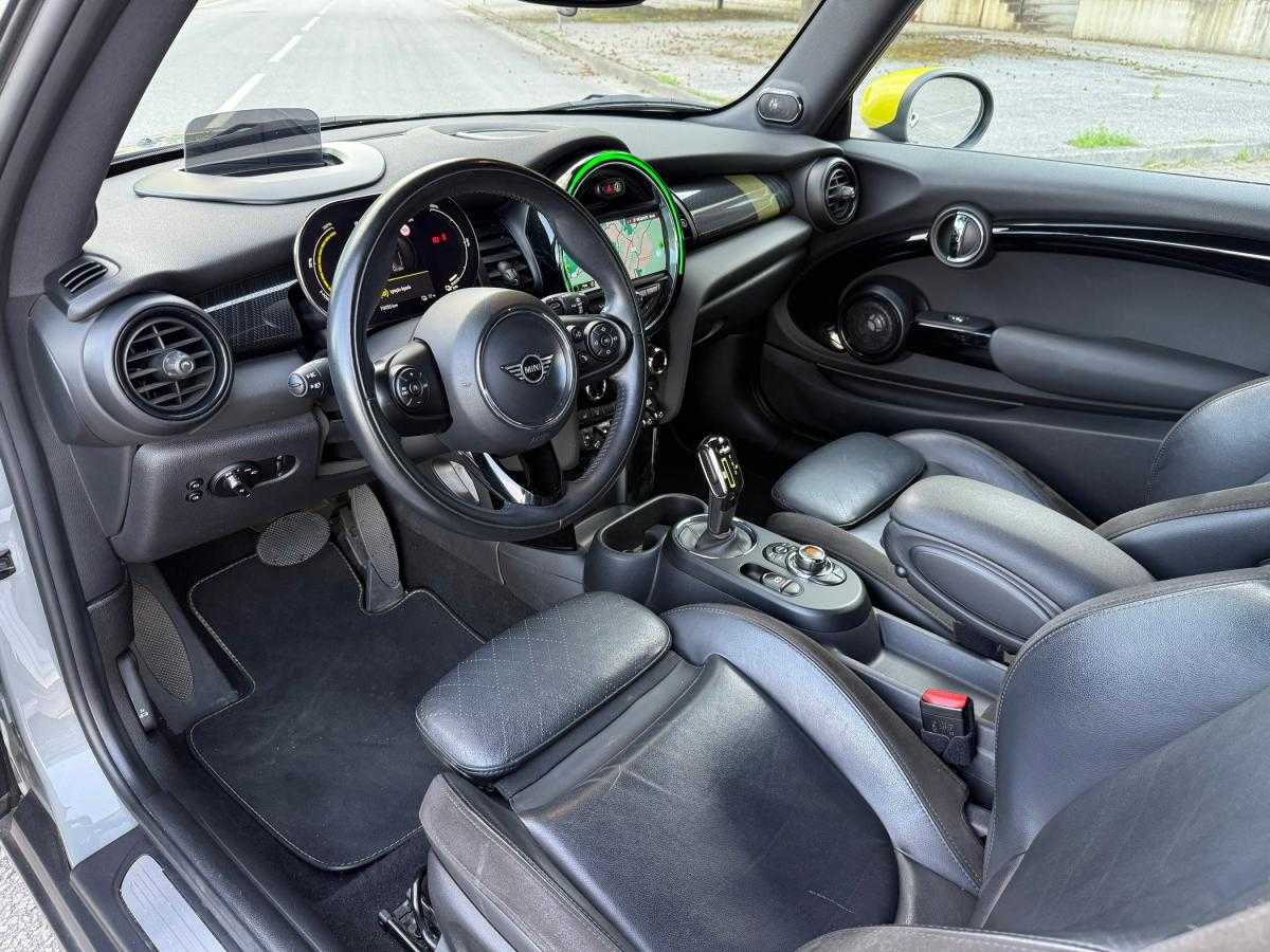 mini-cooper-2020-eletrico-500cc