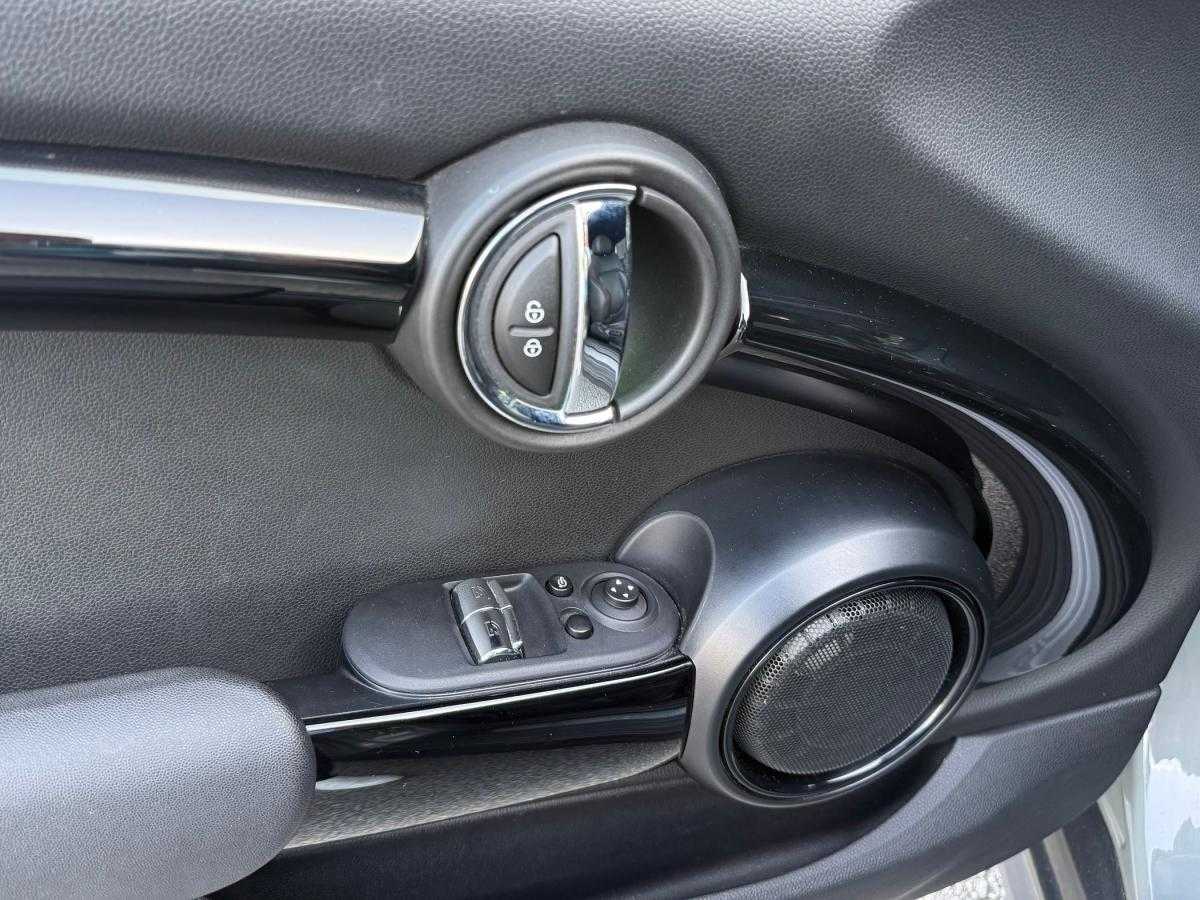 mini-cooper-2020-eletrico-500cc