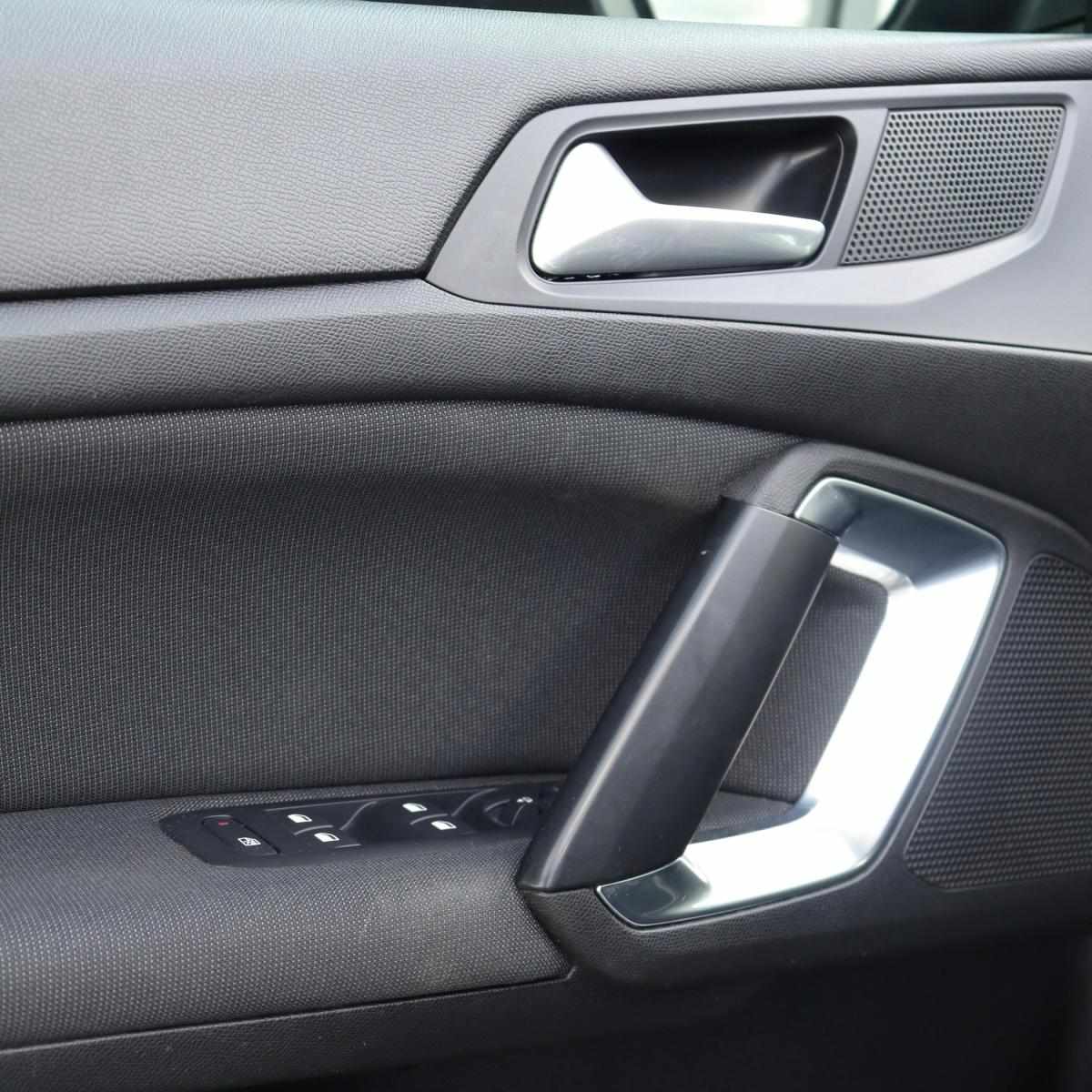 peugeot-308-sw-2019-diesel-1499cc
