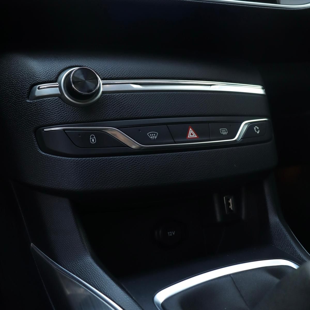 peugeot-308-sw-2019-diesel-1499cc