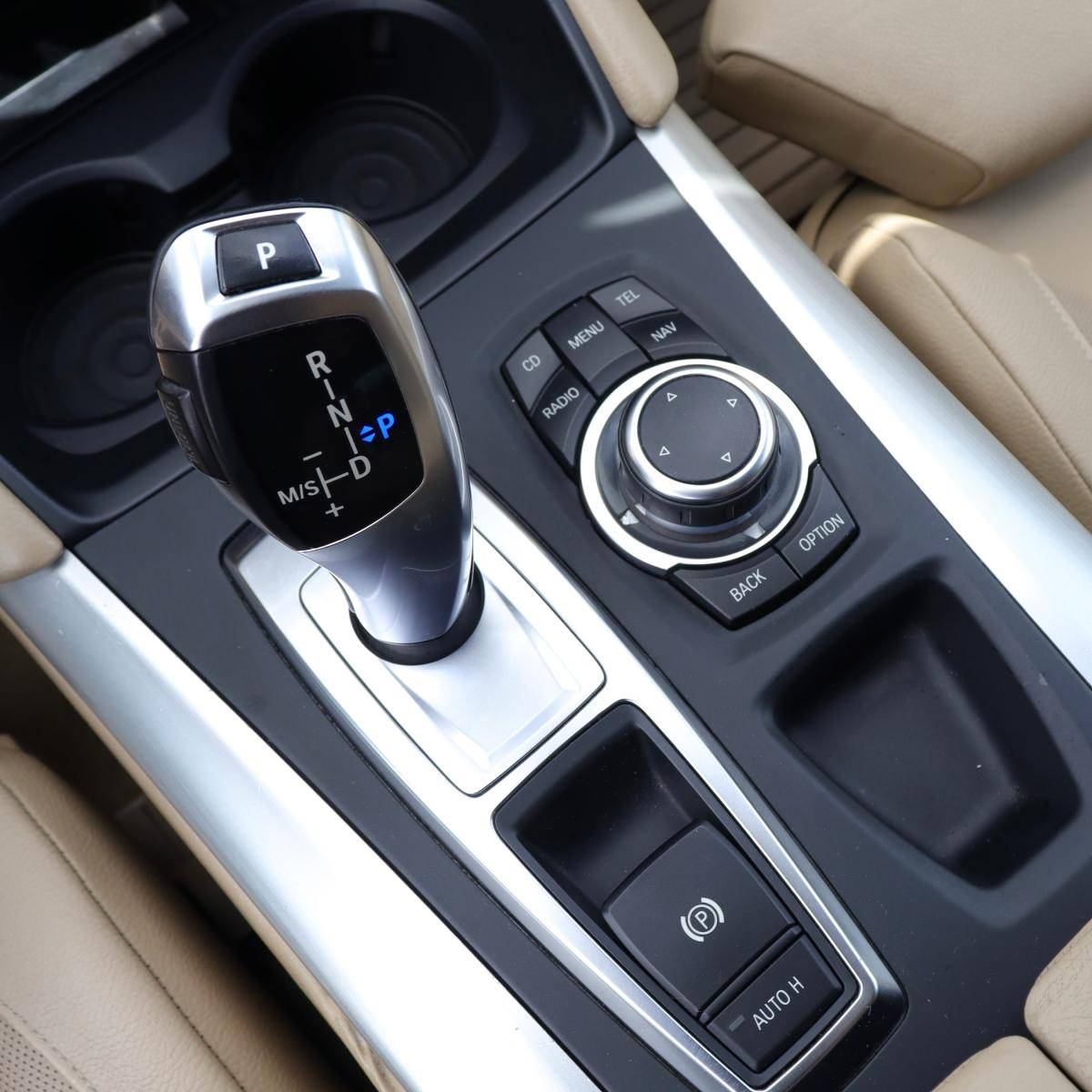 bmw-x6-2011-diesel-2993cc