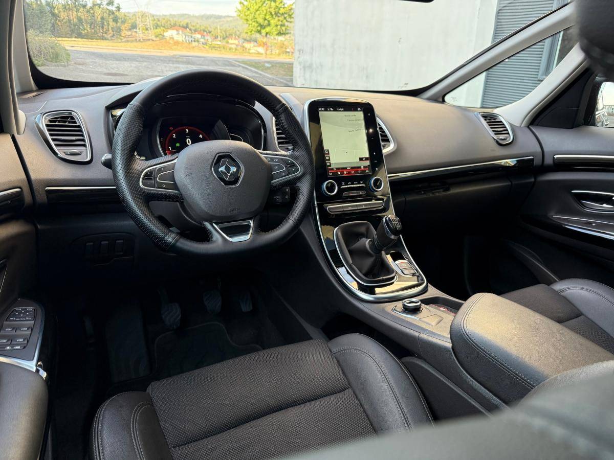 renault-espace-2016-diesel-1598cc