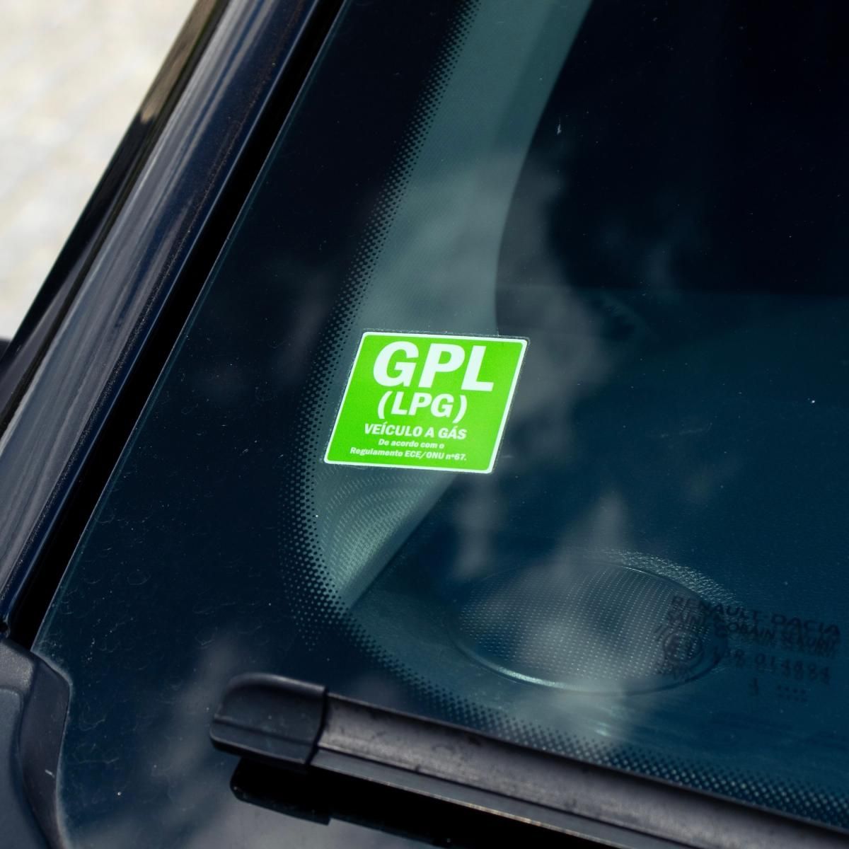 dacia-sandero-2023-gpl-999cc