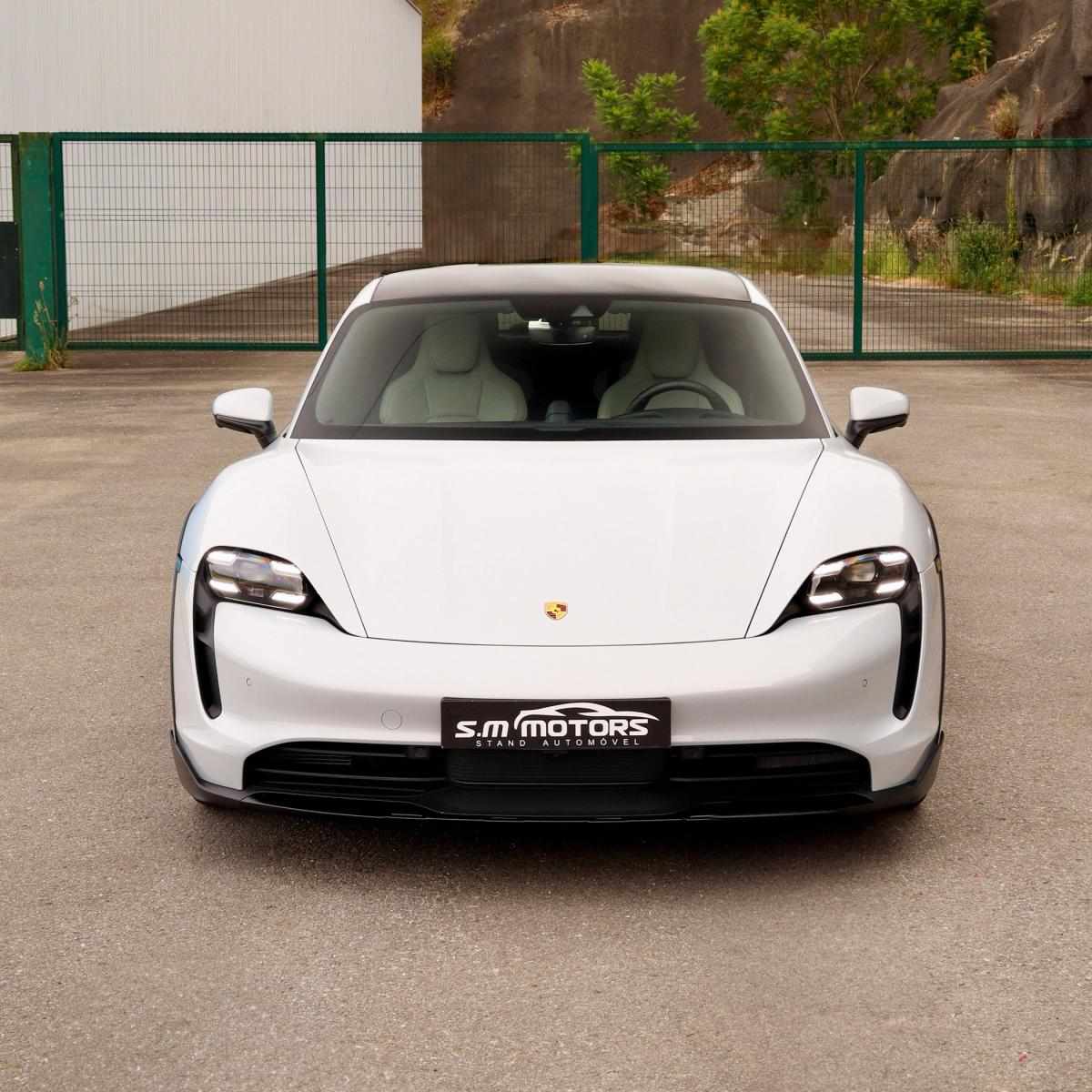porsche-taycan-2023-eletrico-500cc