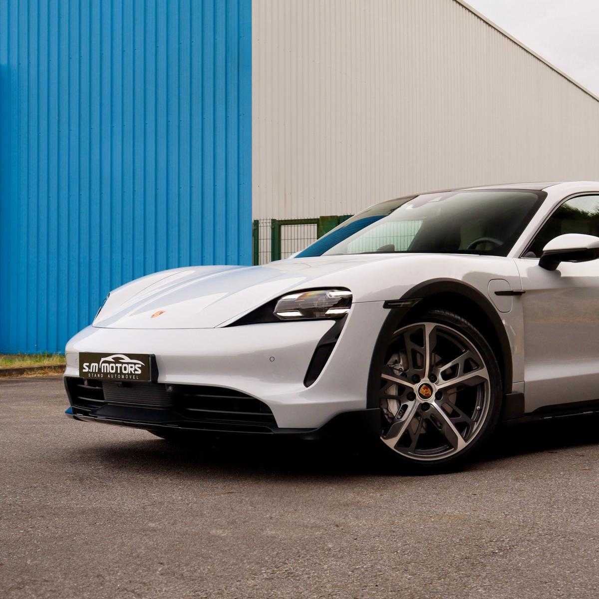 porsche-taycan-2023-eletrico-500cc