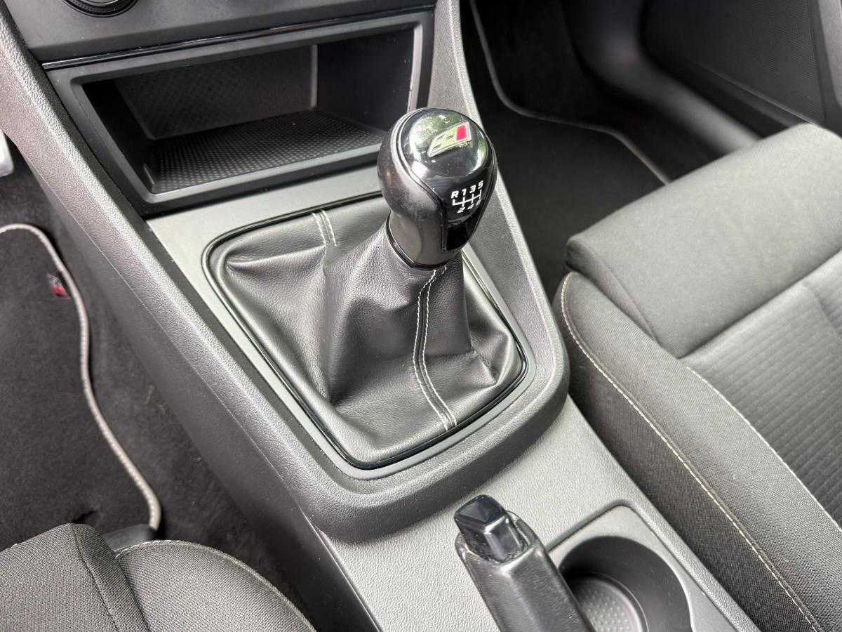 seat-leon-2015-gasolina-1984cc