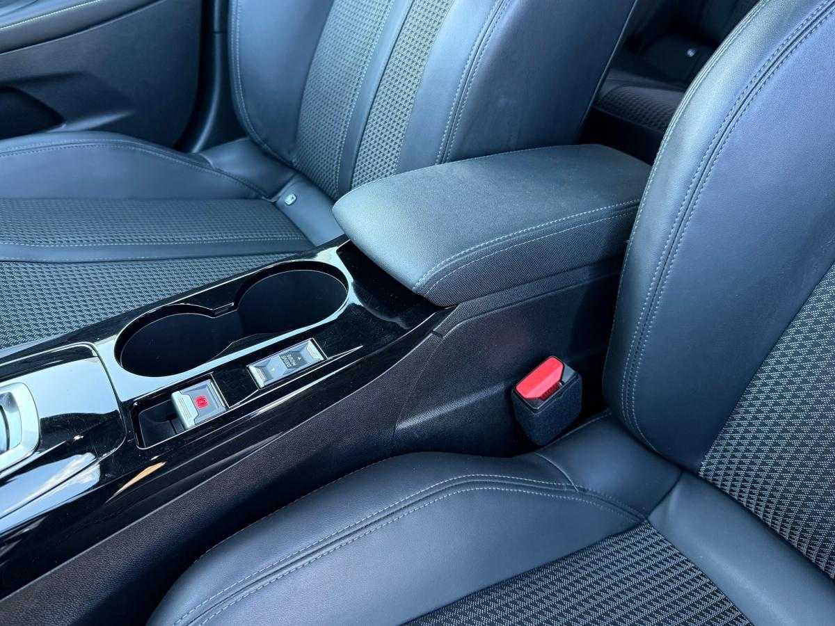 peugeot-2008-2020-gasolina-1199cc