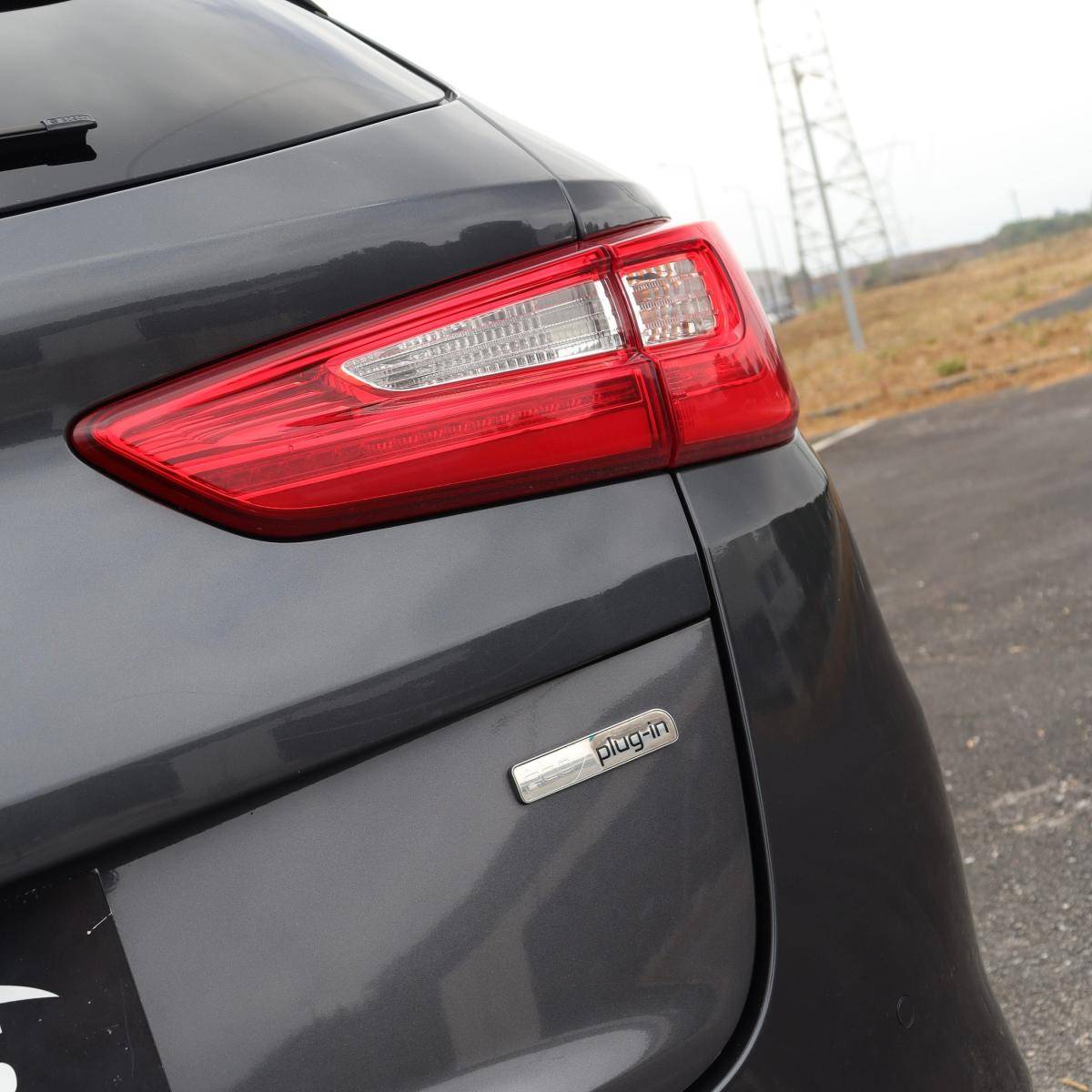 kia-optima-2020-hibrido-a-gasolina-1999cc
