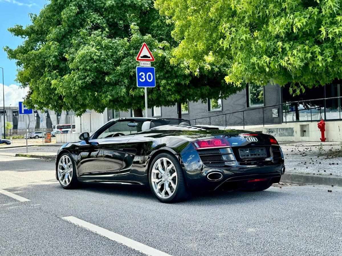 audi-r8-2010-gasolina-5204cc