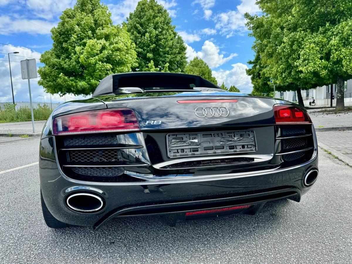 audi-r8-2010-gasolina-5204cc