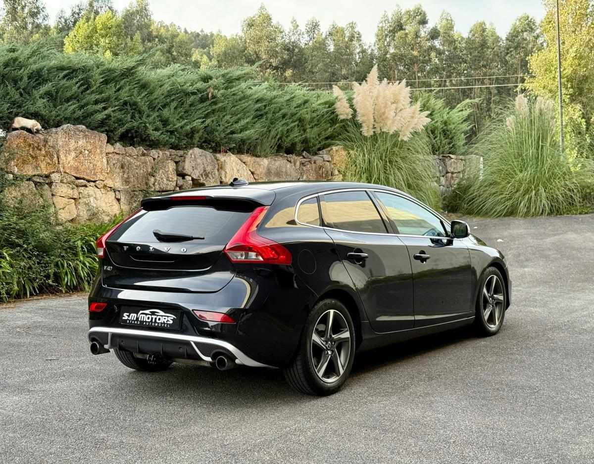 volvo-v40-2013-diesel-1560cc