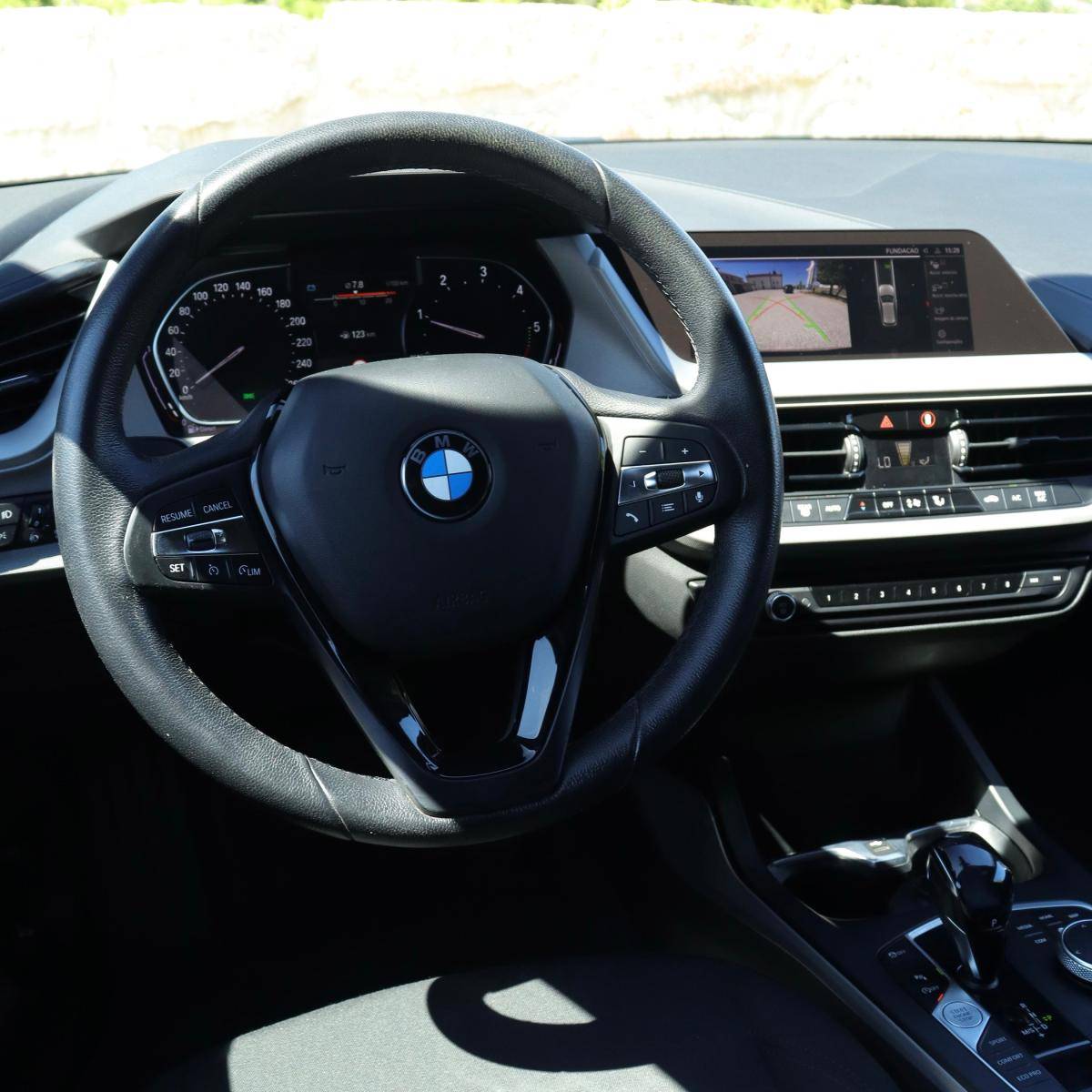 bmw-serie-1-2021-diesel-1496cc