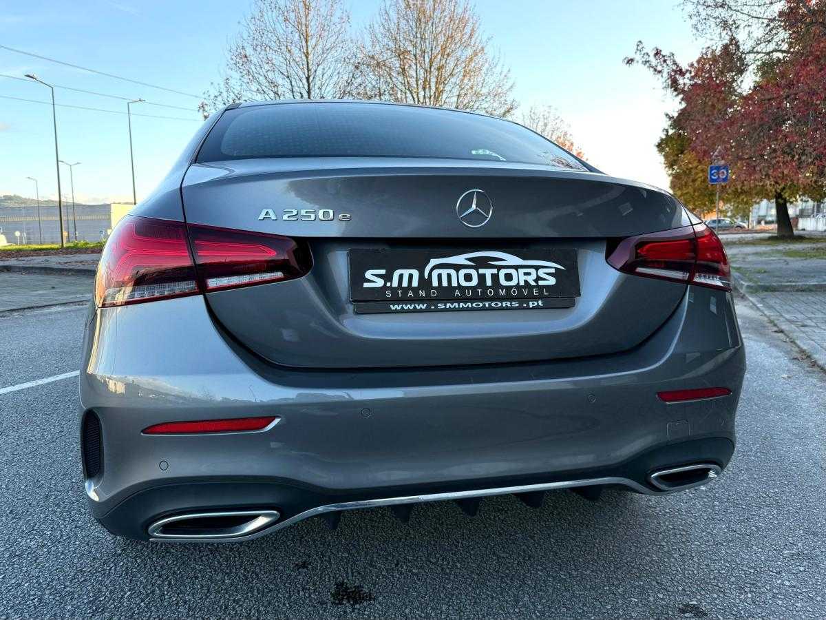 mercedes-benz-classe-a-2020-hibrido-a-gasolina-1332cc