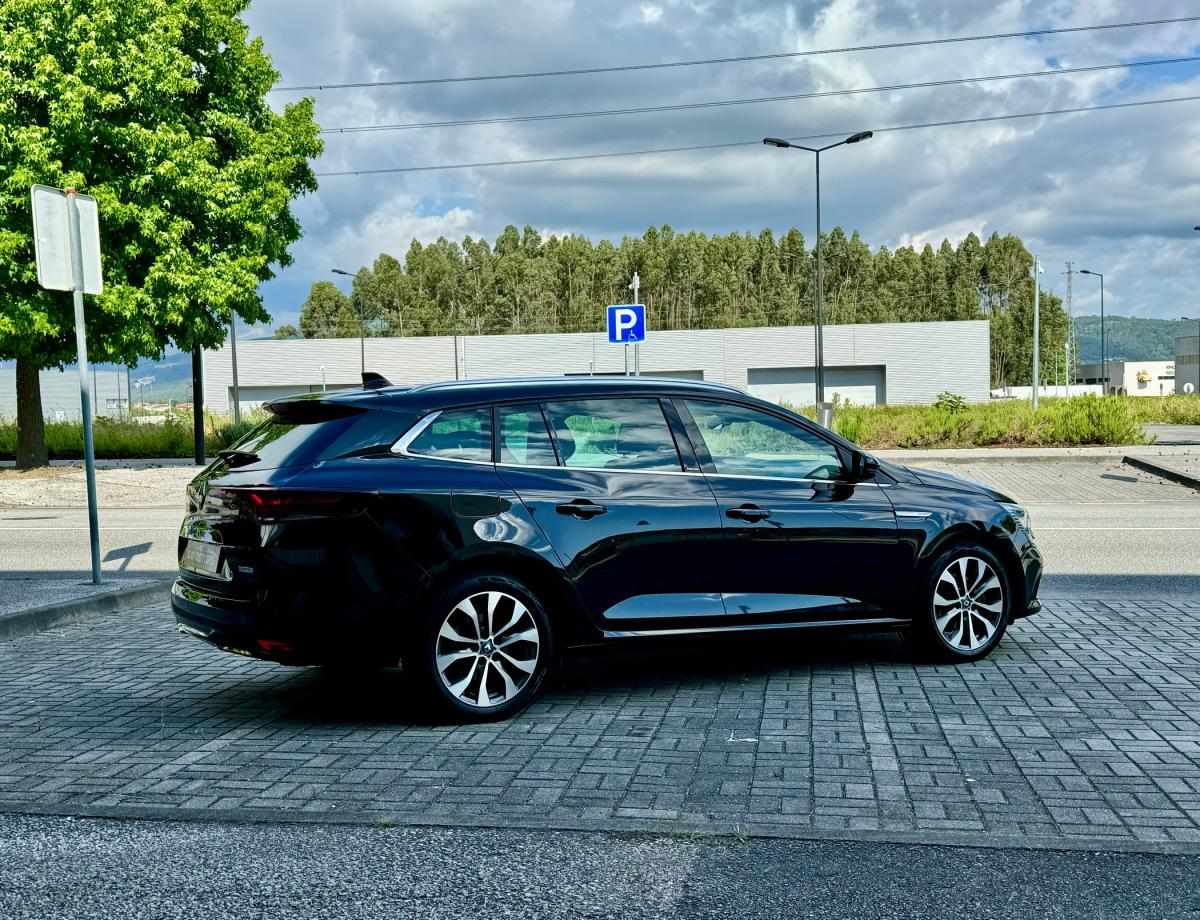 renault-megane-sport-tourer-2021-hibrido-a-gasolina-1598cc