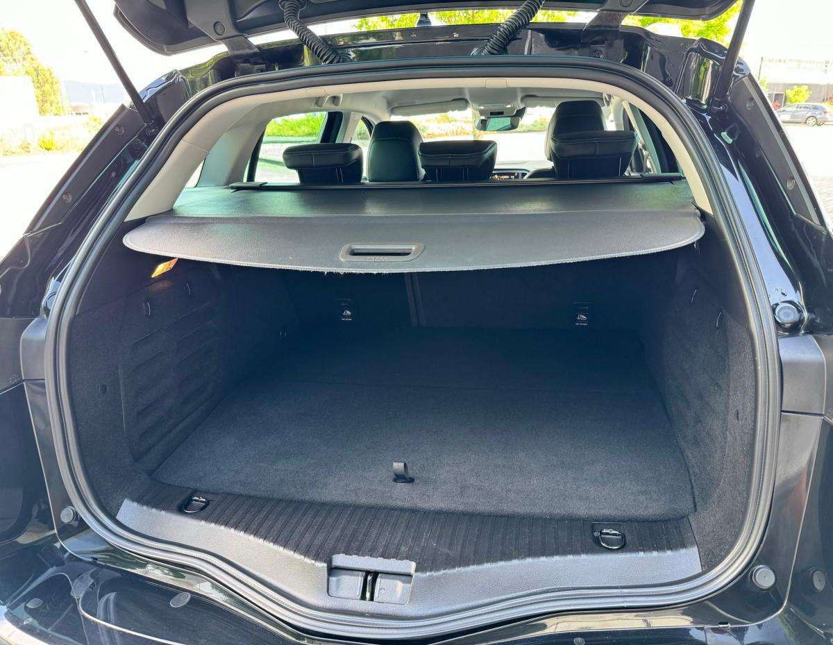 renault-megane-sport-tourer-2021-hibrido-a-gasolina-1598cc