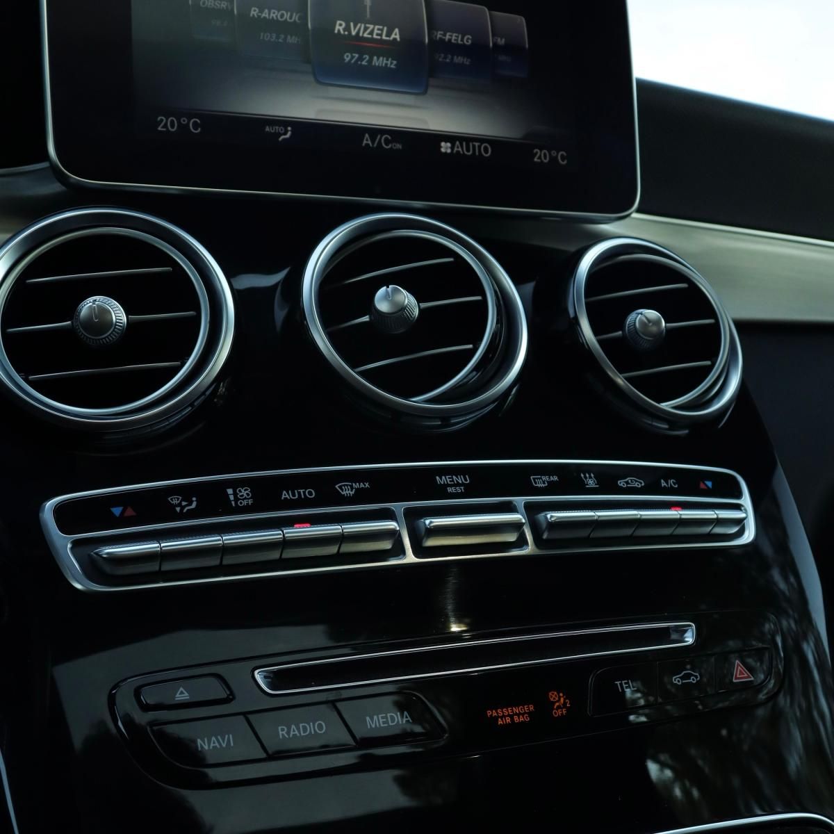mercedes-benz-glc-2017-hibrido-a-gasolina-1991cc