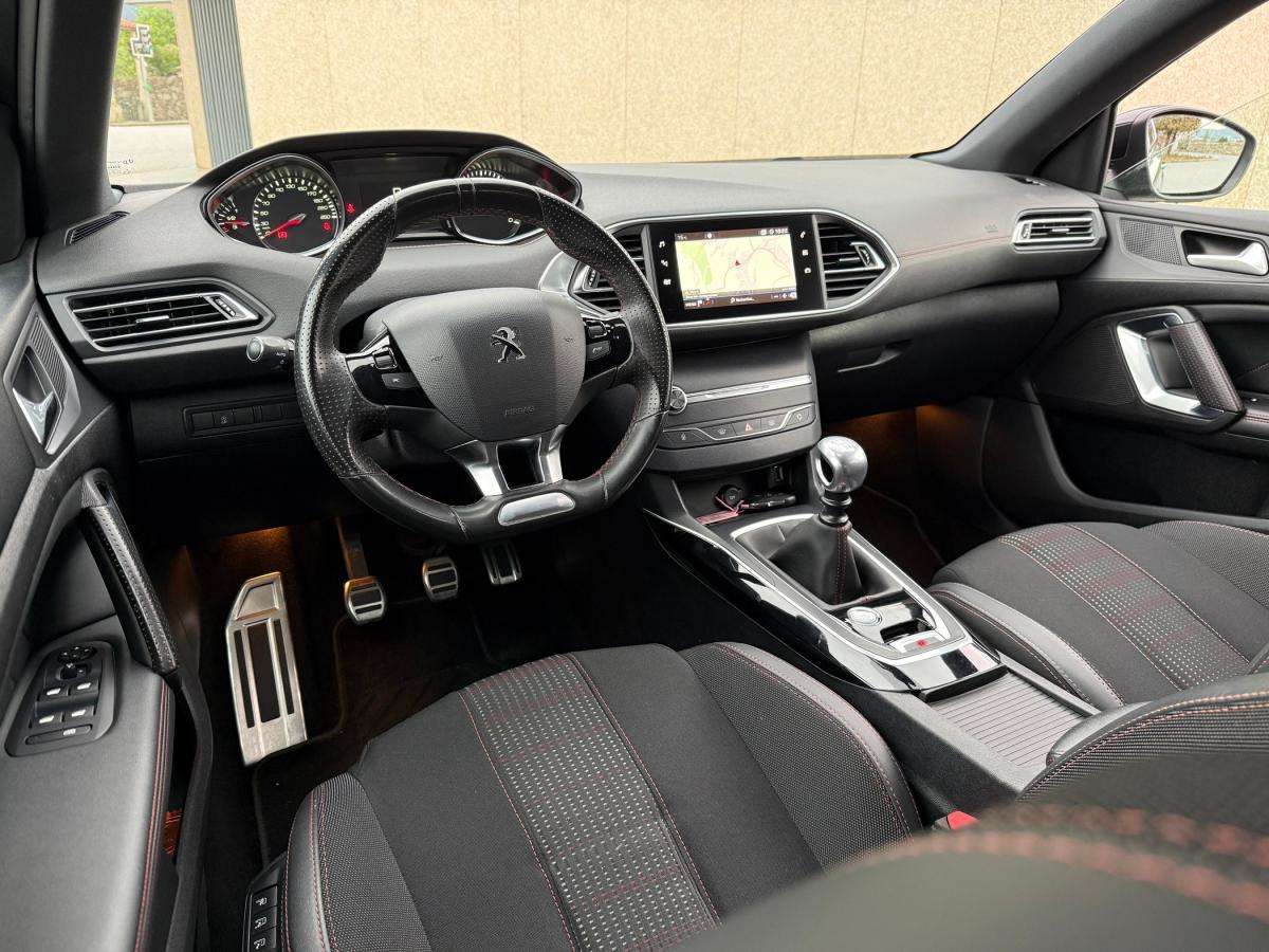 peugeot-308-2019-gasolina-1199cc