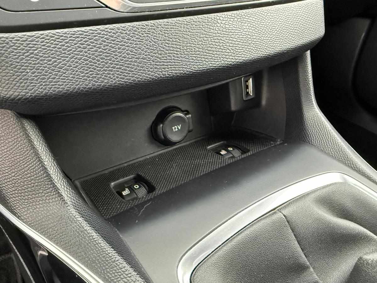 peugeot-308-2019-gasolina-1199cc