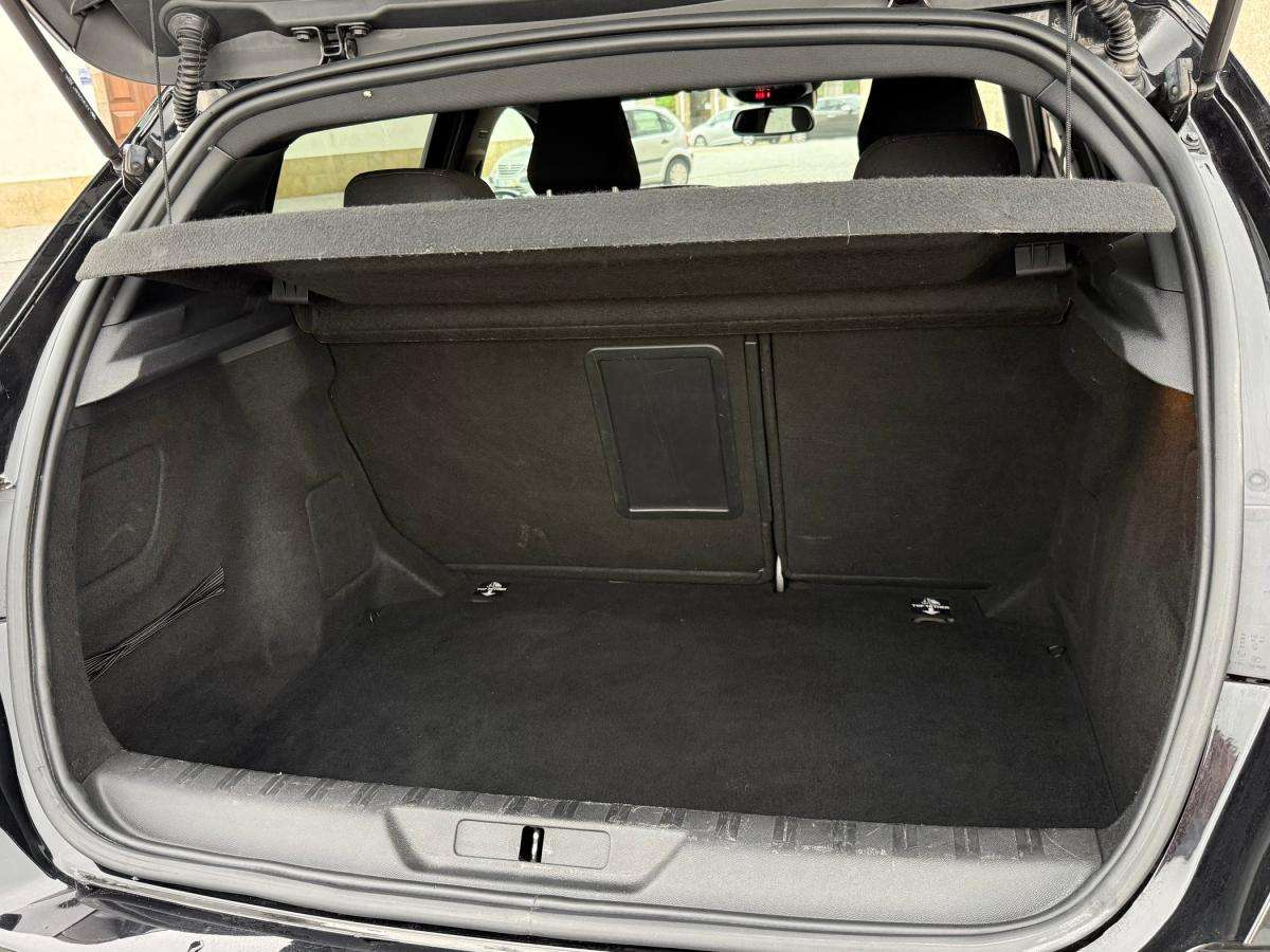 peugeot-308-2019-gasolina-1199cc