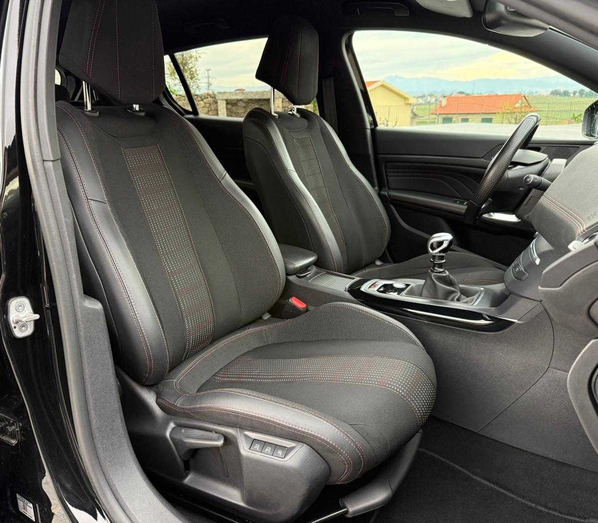 peugeot-308-2019-gasolina-1199cc