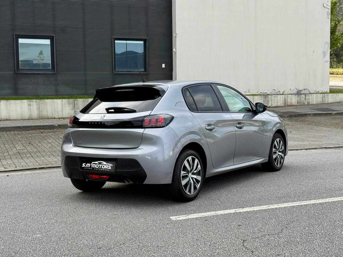 peugeot-208-2023-gasolina-1199cc